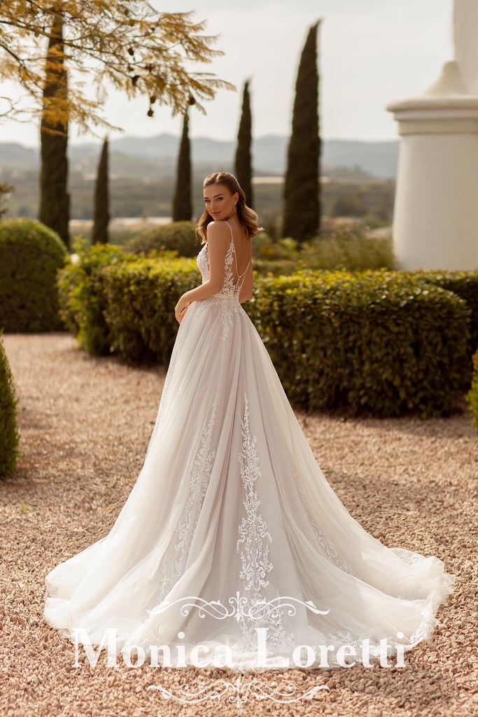 8246 Bodice with beads 