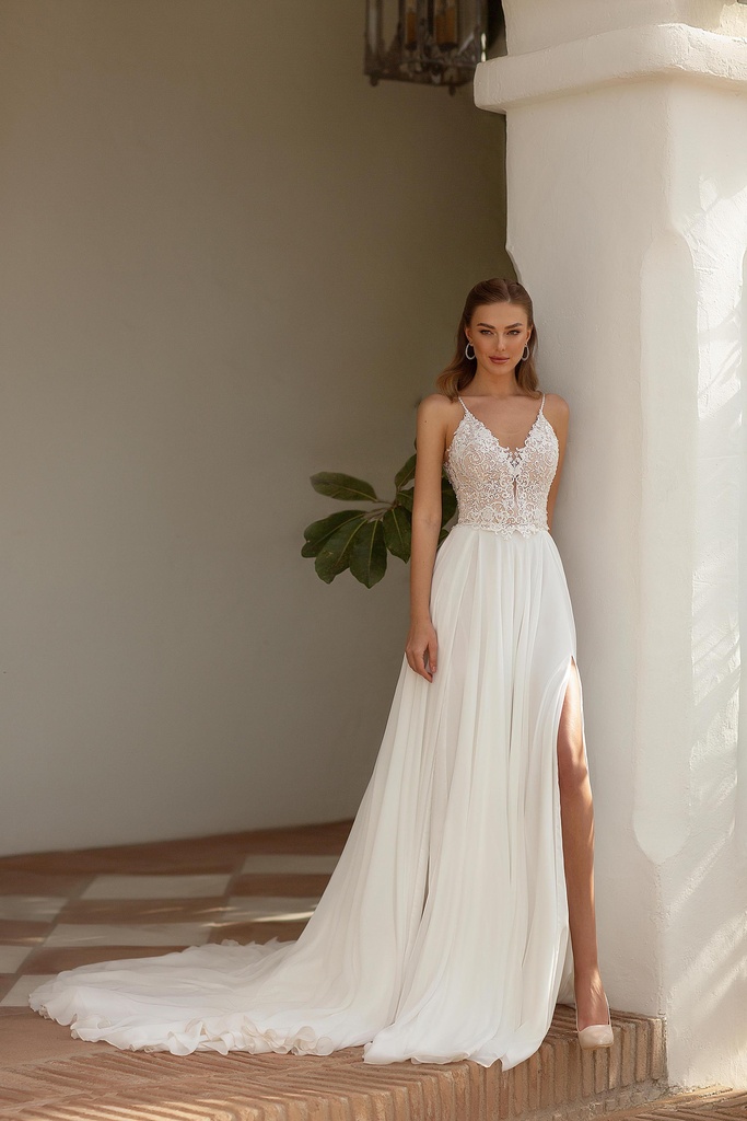 8010 chiffon skirt with splits 