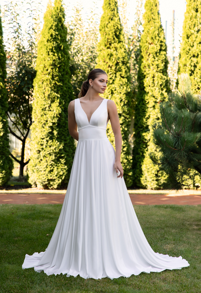 NM0005 ivory