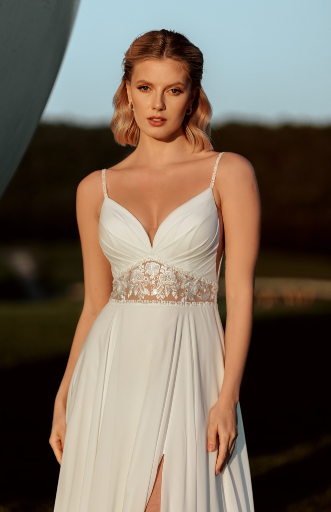 NM0006 ivory
