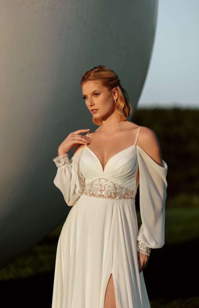 NM0006 ivory