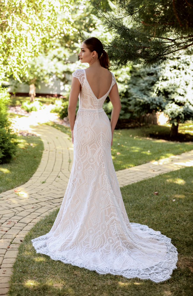 NM0019 ivory