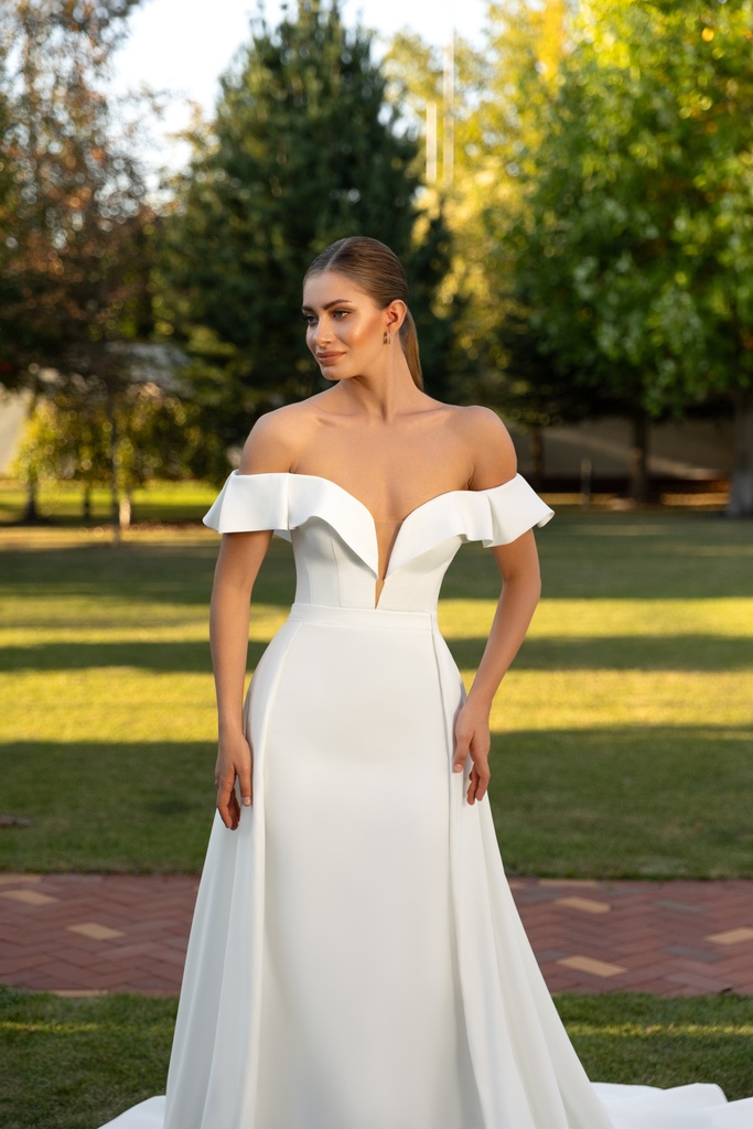 NM0021 ivory