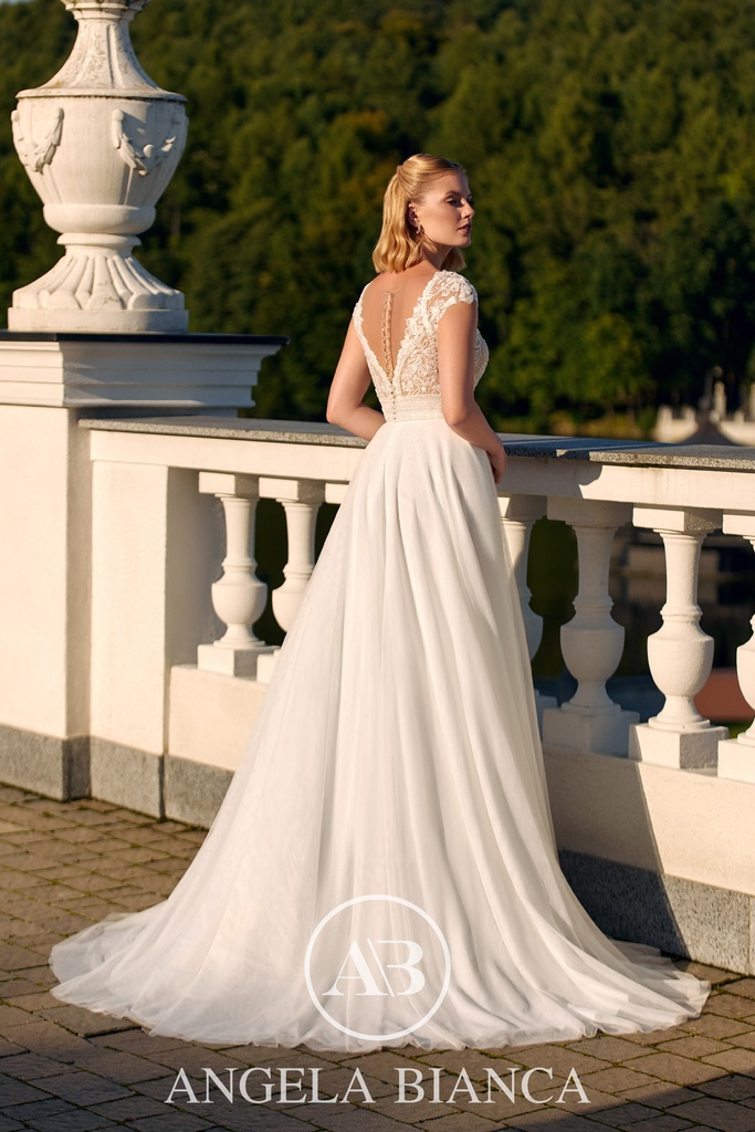 1117 bodice