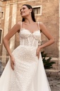 8047 Detachable tulle skirt