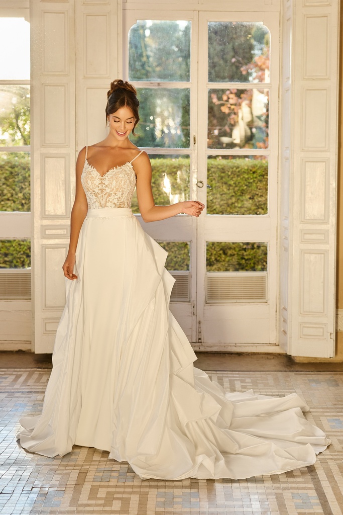 8076 Taffeta skirt