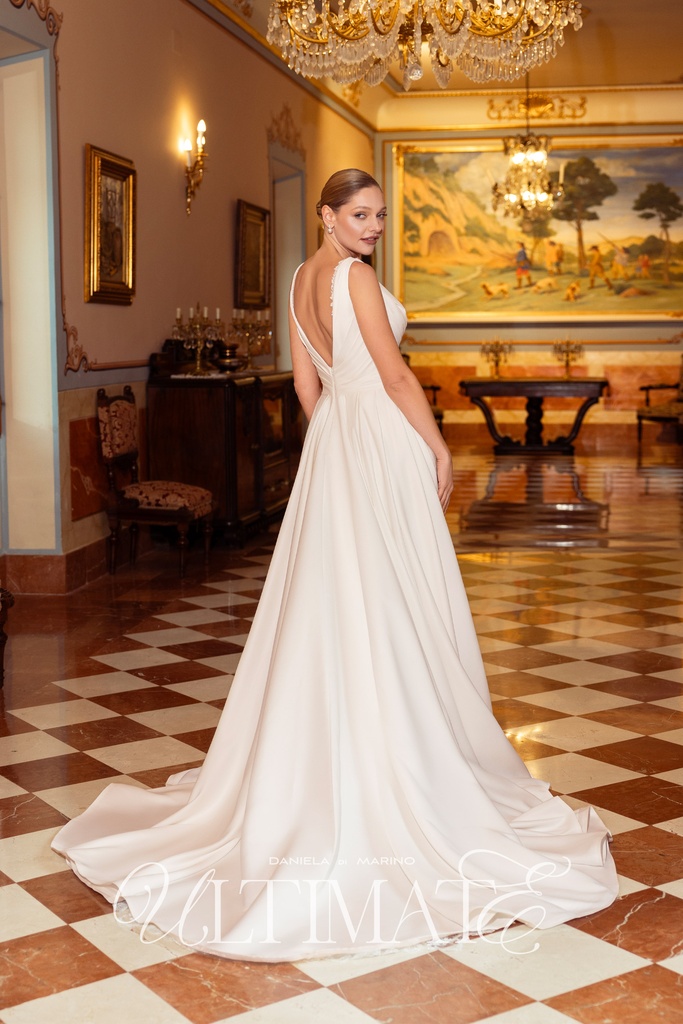 8092 Cover dress