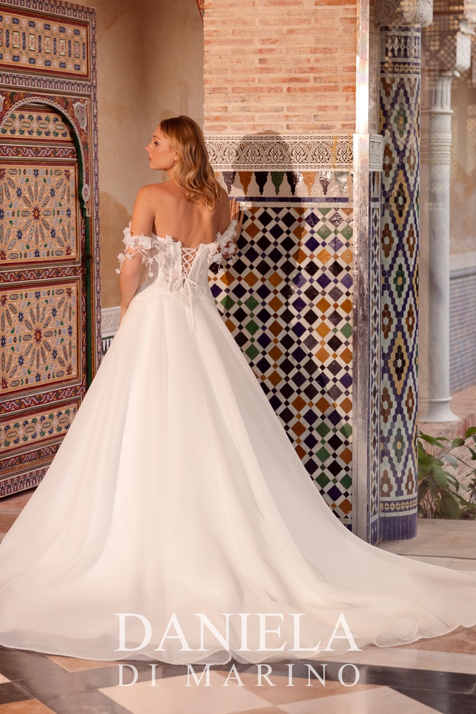 6487 bodice