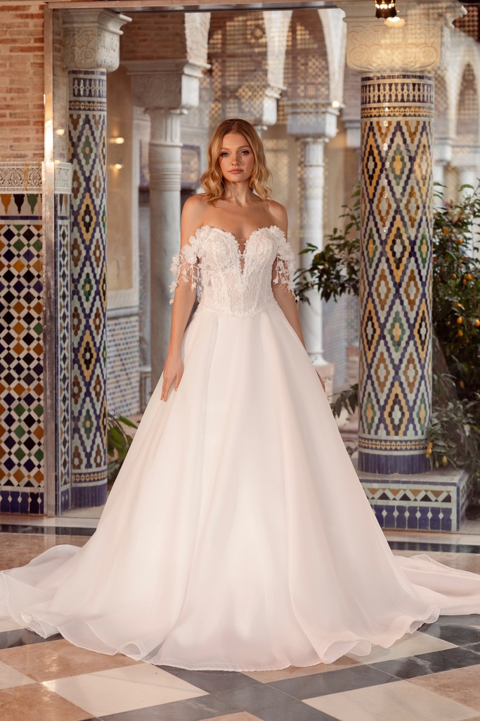 8090 Organza skirt