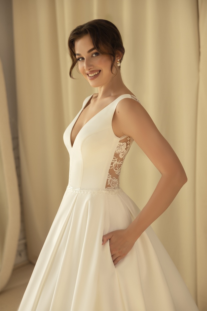 NM0028ivory