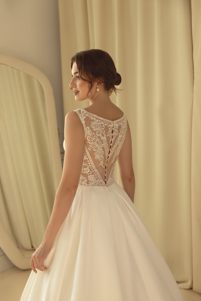 NM0028ivory