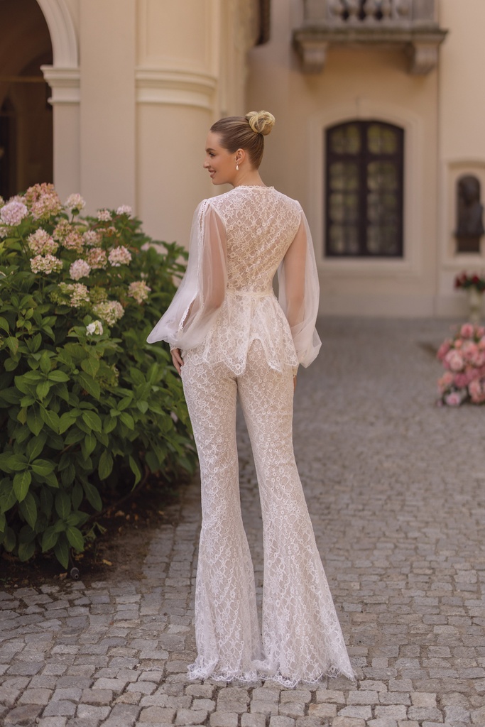 8092 trousers