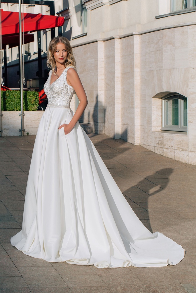 1008 ivory
