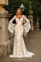 8284 (ivory, 2us 38it 34eu)