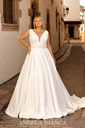 1086 Curvy ivory